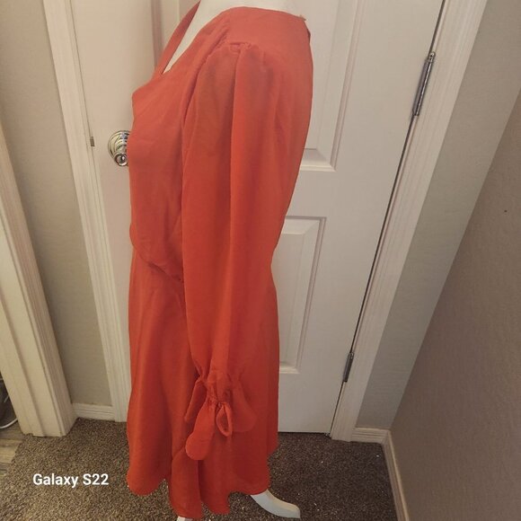 Vince Camuto Red/Pink Dress. NWT. Size: Various - Picture 6 of 13